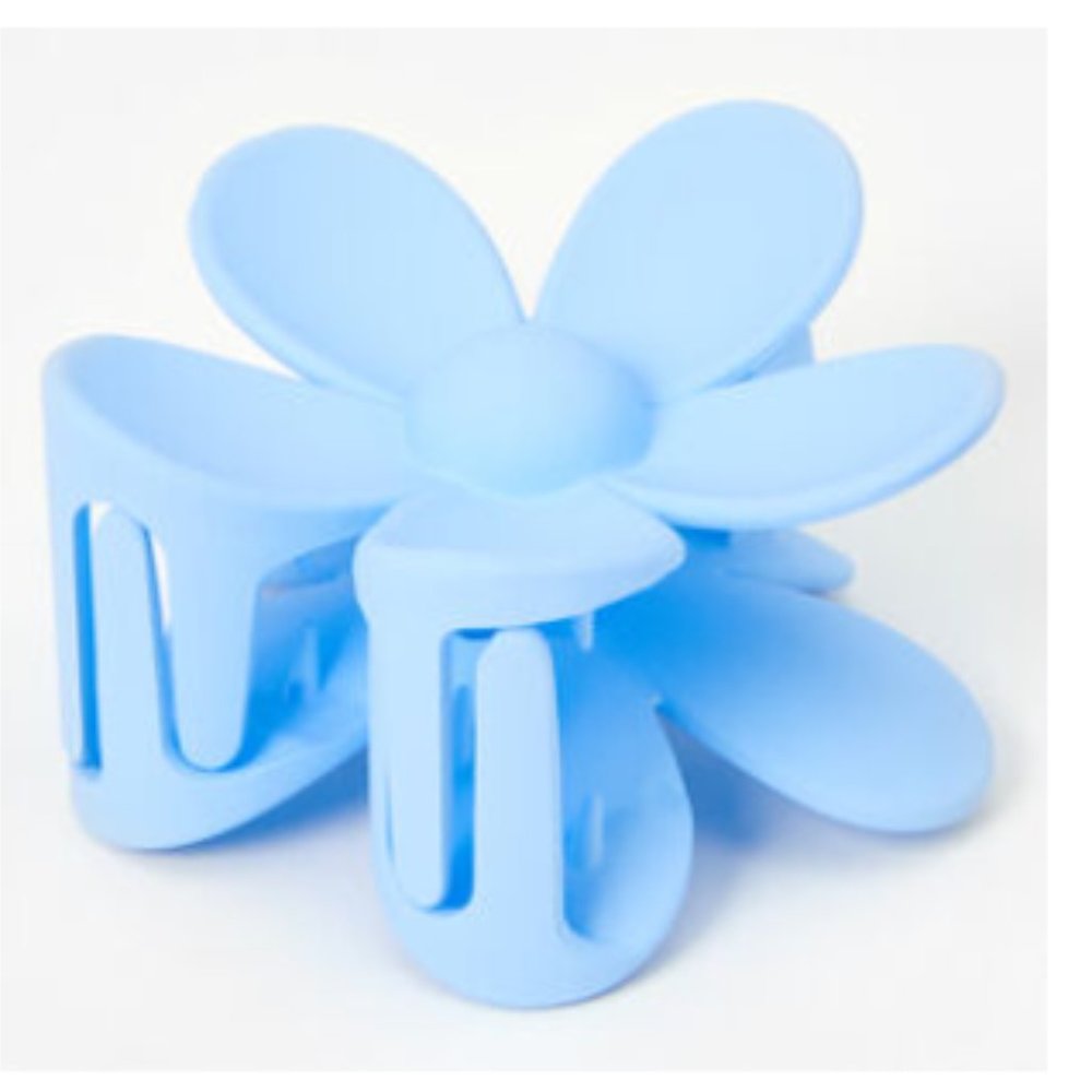 Light Blue daisy hair clip